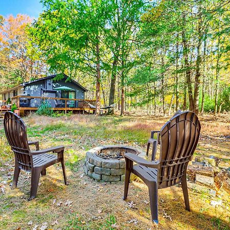 Quaint Jim Thorpe Cabin Retreat, Walk To Beach! Bagian luar foto